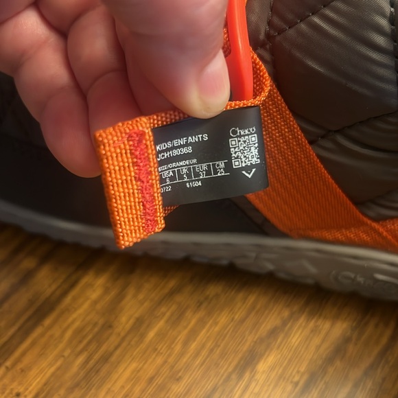 Chaco ramble puff, grey and orange, excellent condition worn once, kids size 6 - Picture 7 of 7